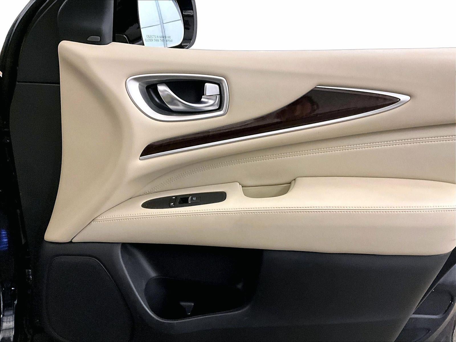 2017 INFINITI QX60 Base