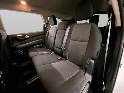 2020 Nissan Pathfinder SV
