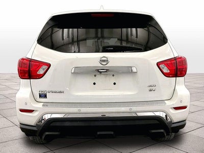 2020 Nissan Pathfinder SV