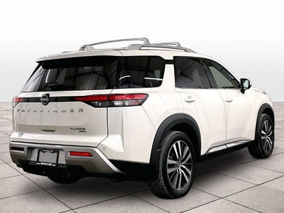2023 Nissan Pathfinder Platinum