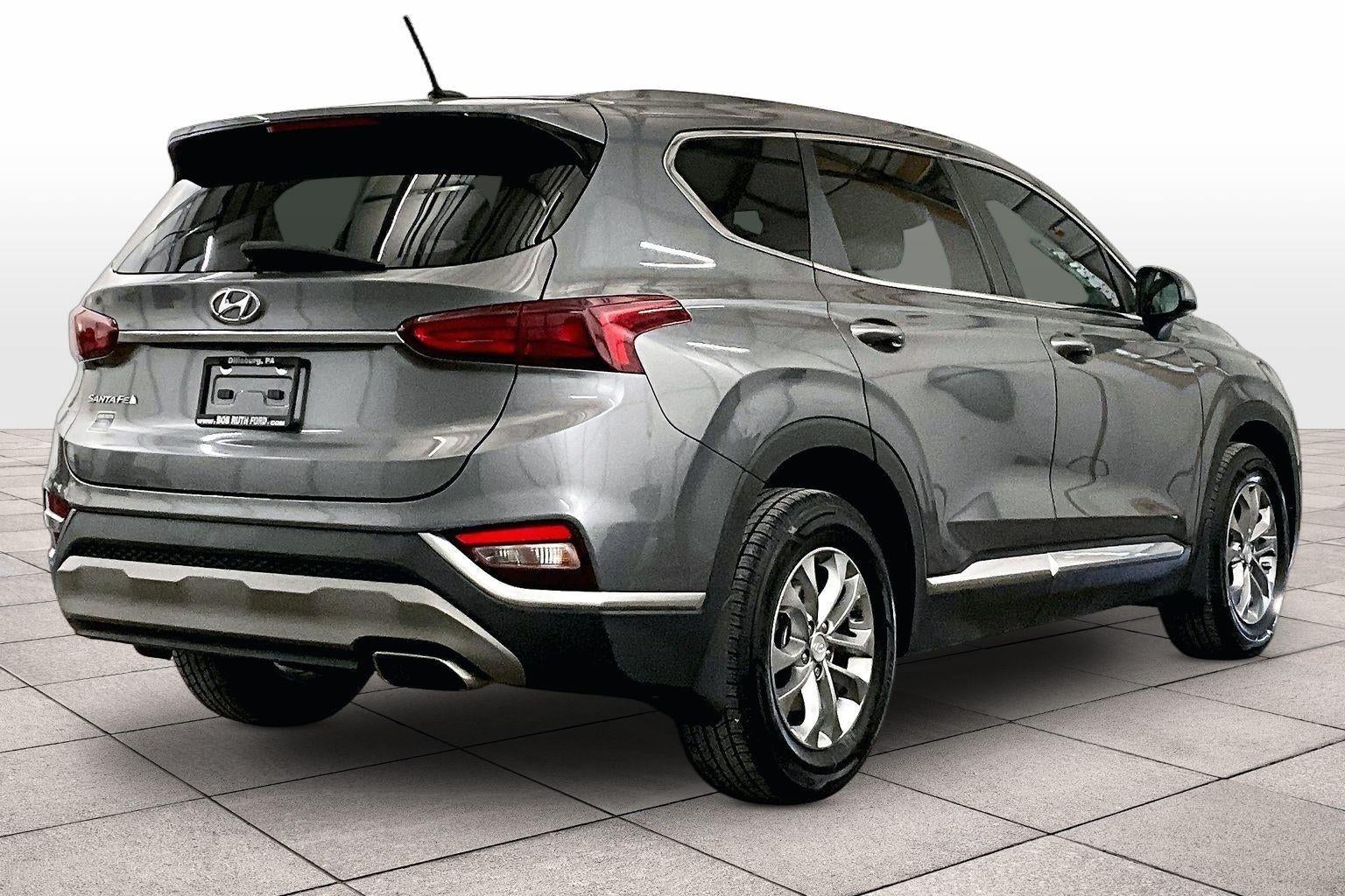2019 Hyundai Santa Fe SE