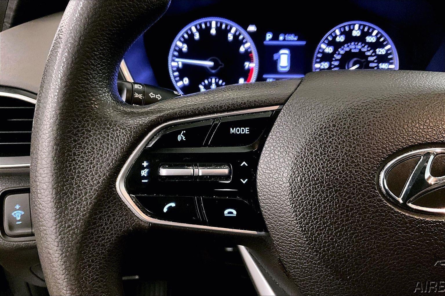 2019 Hyundai Santa Fe SE