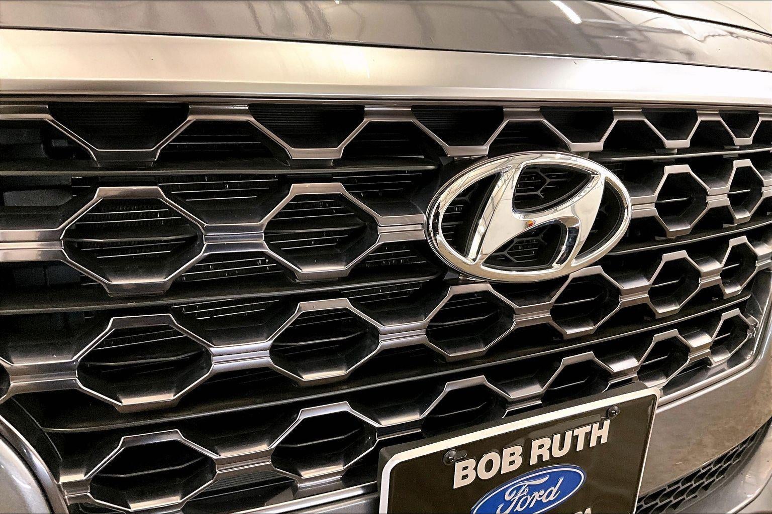 2019 Hyundai Santa Fe SE