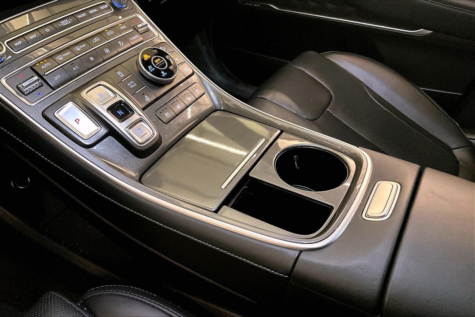 2022 Hyundai Santa Fe Ultimate Calligraphy