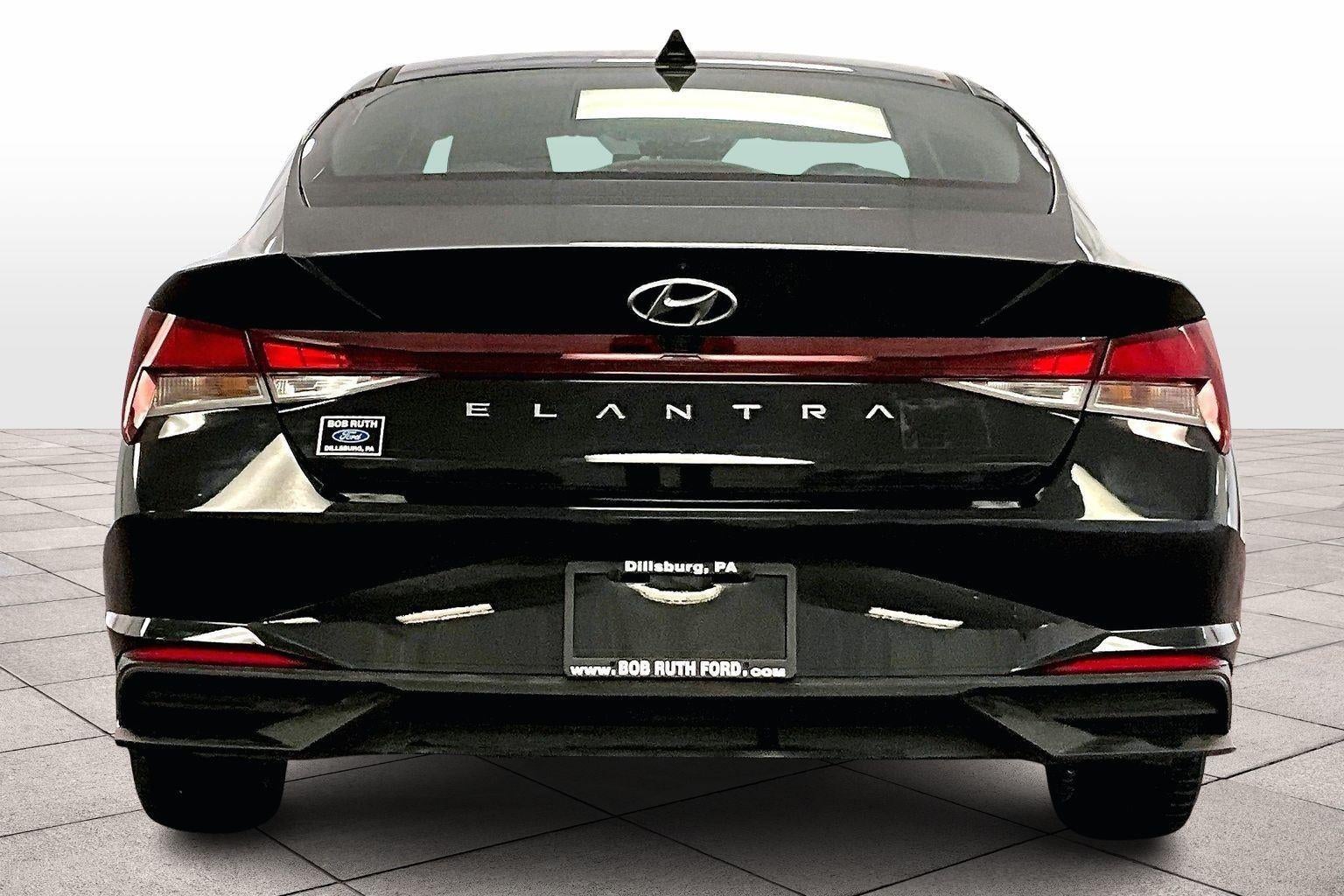 2022 Hyundai Elantra SEL