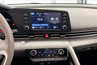 2022 Hyundai Elantra SEL