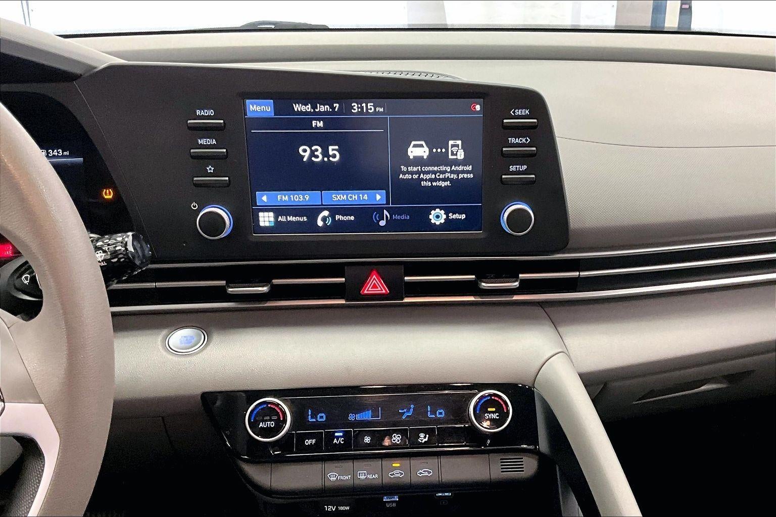 2022 Hyundai Elantra SEL