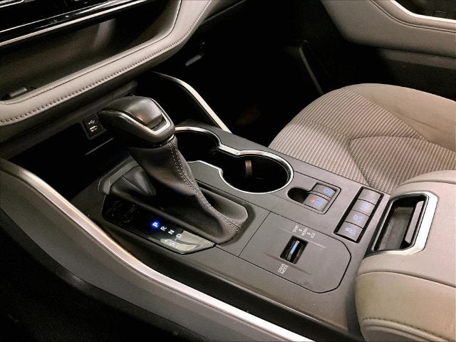 2022 Toyota Highlander Hybrid LE