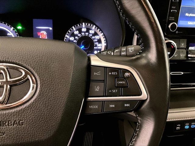 2022 Toyota Highlander Hybrid LE