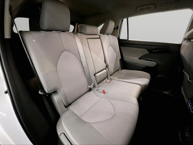 2022 Toyota Highlander Hybrid LE