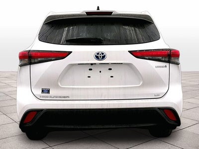 2022 Toyota Highlander Hybrid LE
