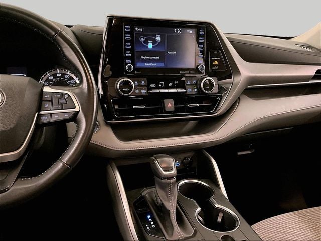 2022 Toyota Highlander Hybrid LE