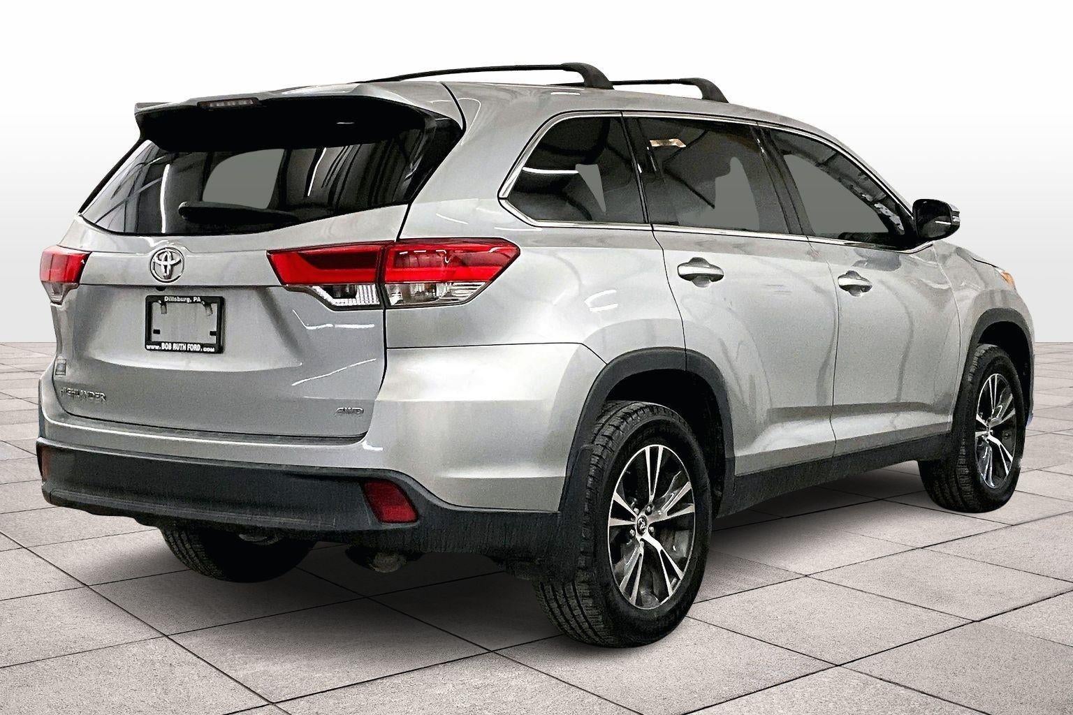 2019 Toyota Highlander LE