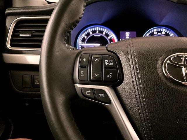 2016 Toyota Highlander Limited