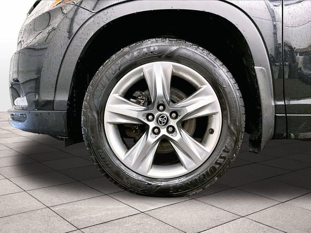 2016 Toyota Highlander Limited