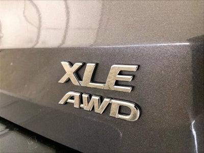 2020 Toyota Sienna XLE