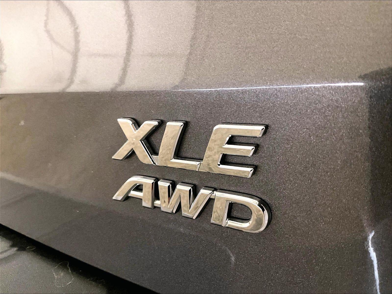2020 Toyota Sienna XLE