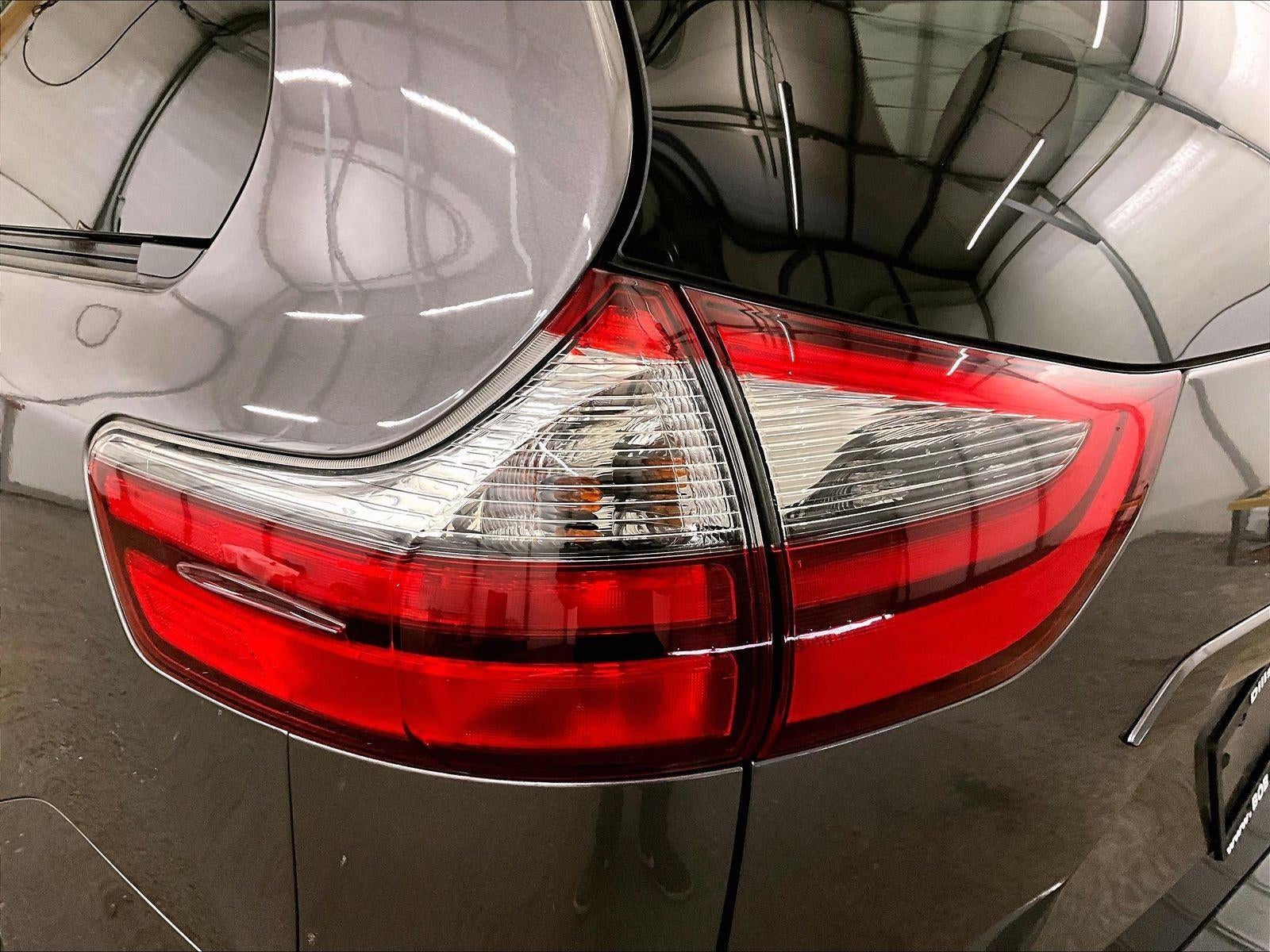 2020 Toyota Sienna XLE