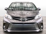 2020 Toyota Sienna XLE
