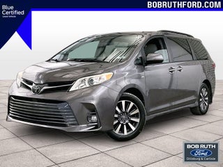 2020 Toyota Sienna XLE