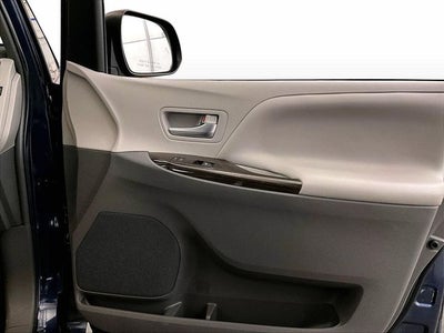 2018 Toyota Sienna XLE 7 Passenger