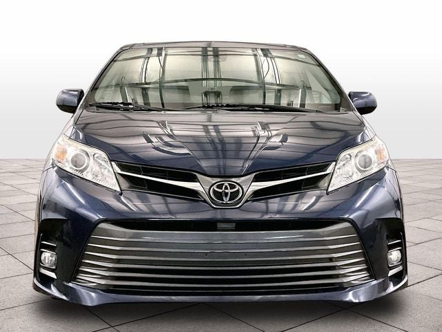 2018 Toyota Sienna XLE 7 Passenger