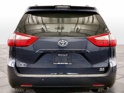 2018 Toyota Sienna XLE 7 Passenger