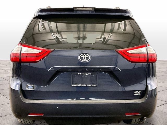 2018 Toyota Sienna XLE 7 Passenger