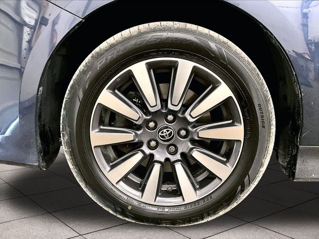 2018 Toyota Sienna XLE 7 Passenger