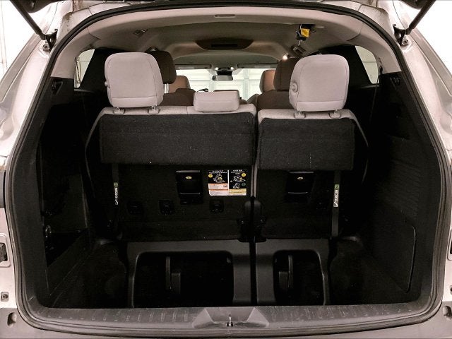 2025 Toyota Sienna LE 8 Passenger