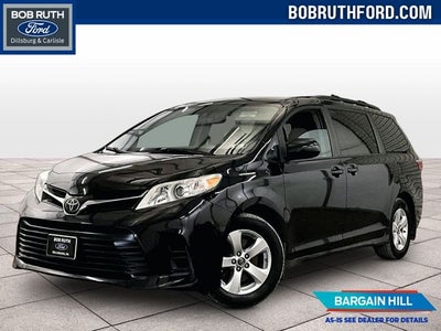 2018 Toyota Sienna LE 8 Passenger