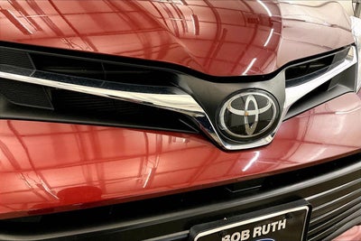 2020 Toyota Sienna LE