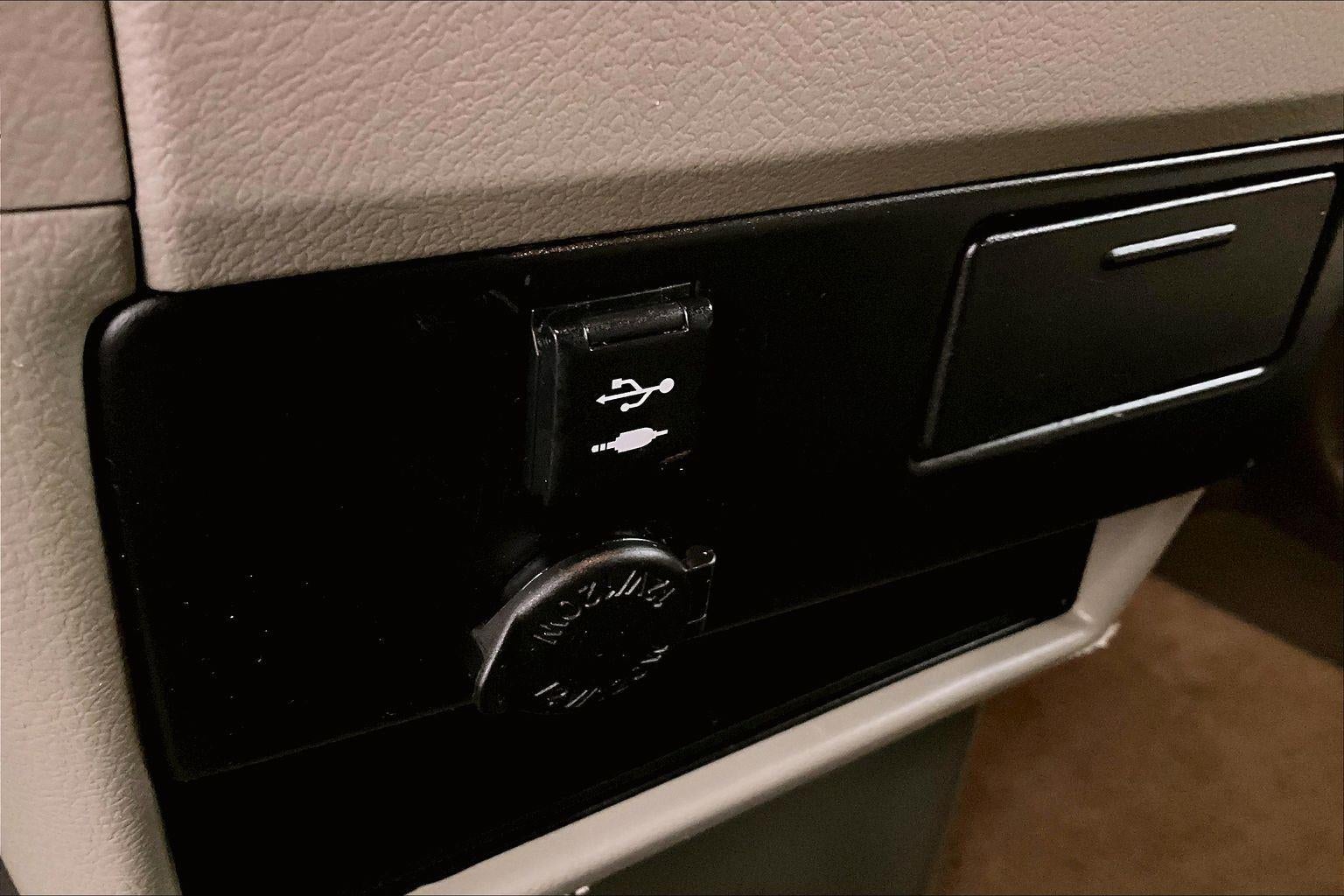 2020 Toyota Sienna LE