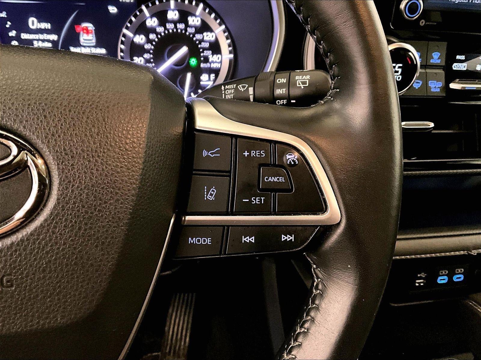 2022 Toyota Highlander XSE