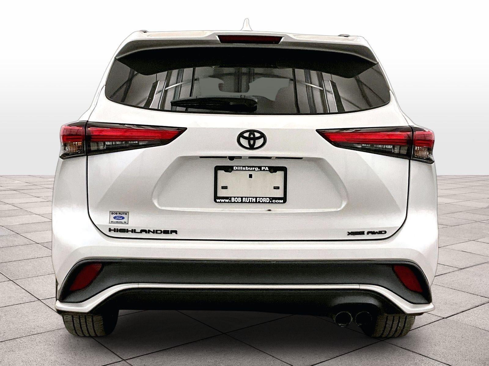 2022 Toyota Highlander XSE