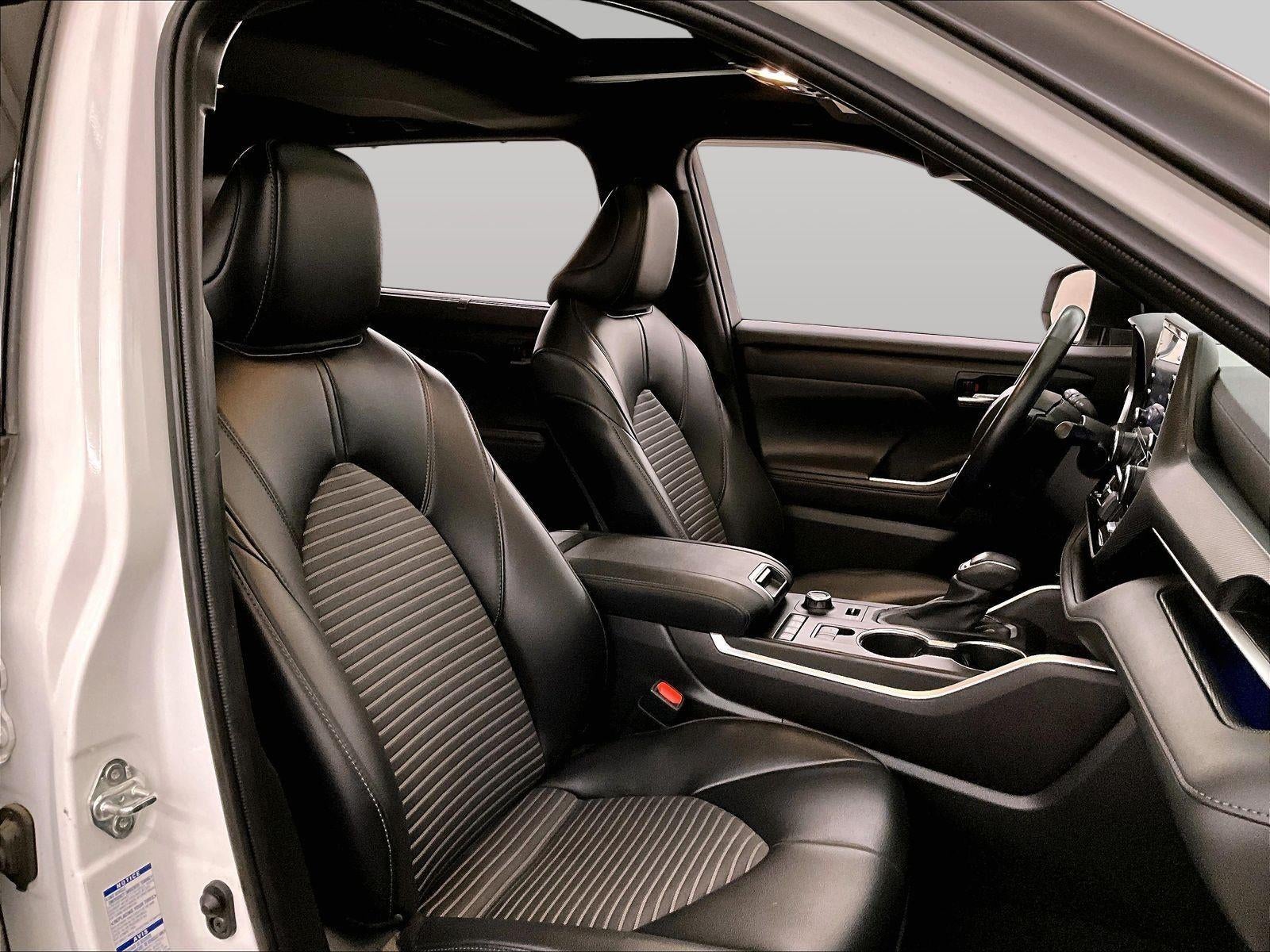 2022 Toyota Highlander XSE