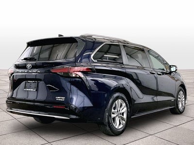 2021 Toyota Sienna Limited 7 Passenger