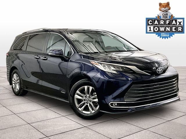 2021 Toyota Sienna Limited 7 Passenger