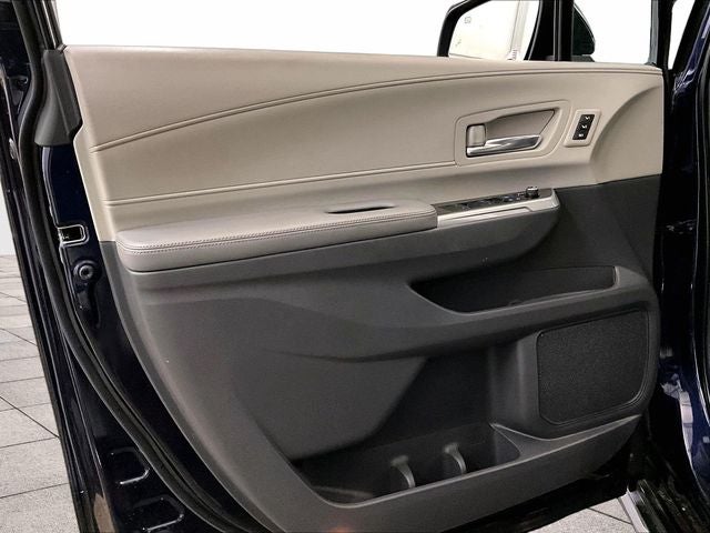 2021 Toyota Sienna Limited 7 Passenger