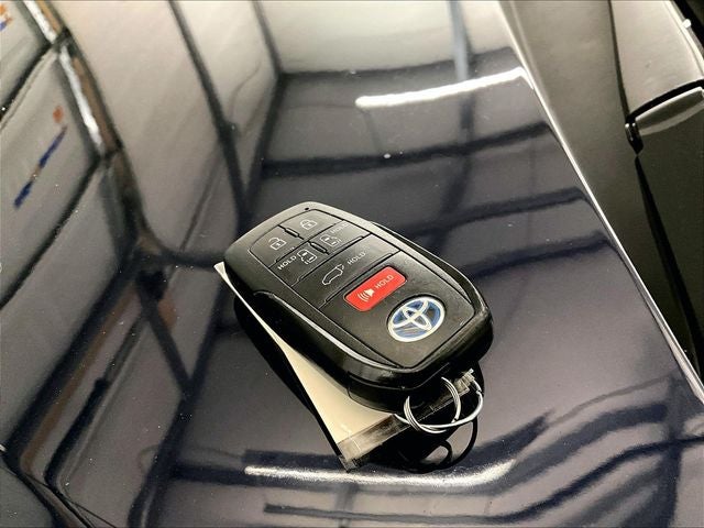 2021 Toyota Sienna Limited 7 Passenger