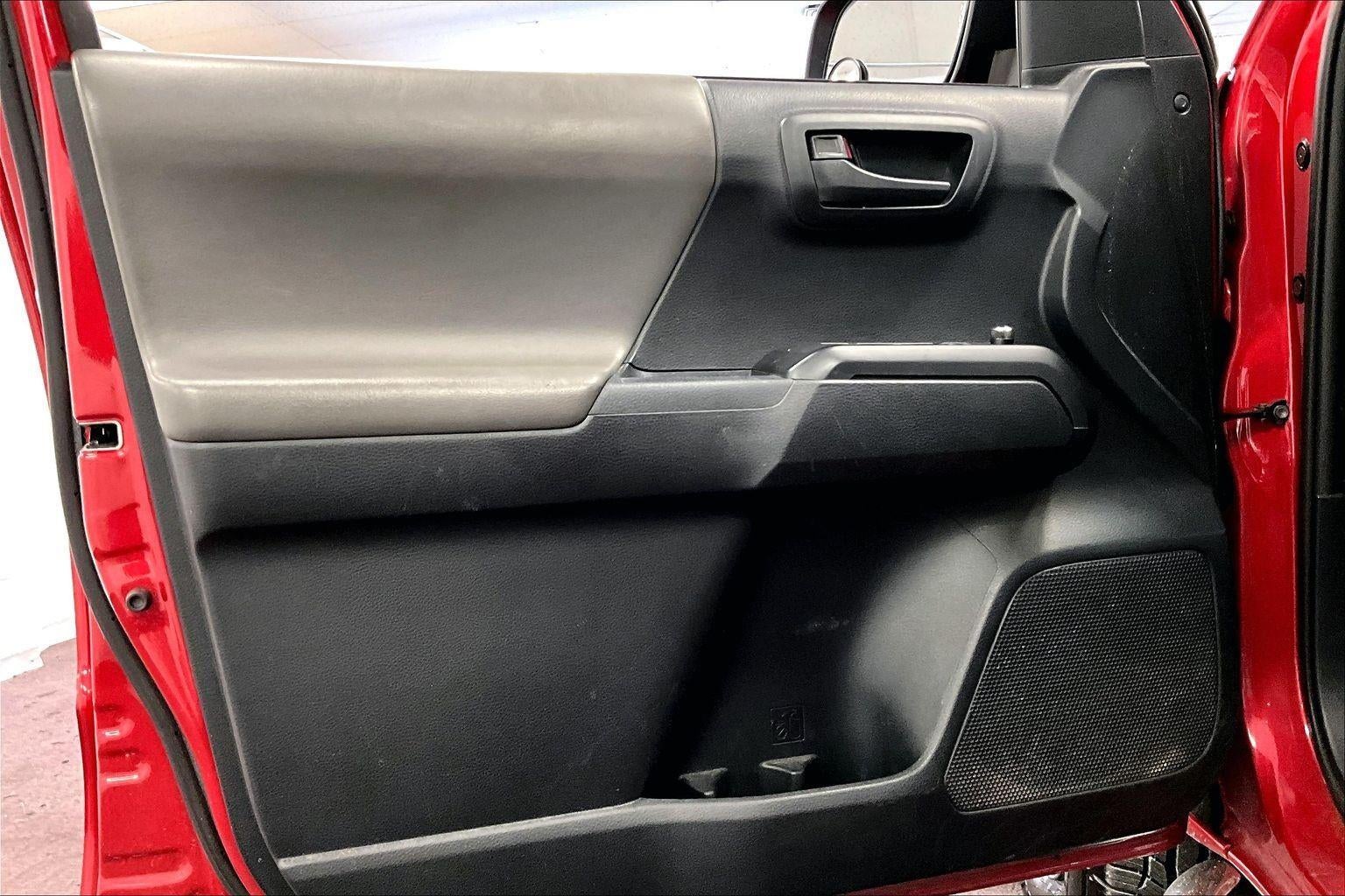 2018 Toyota Tacoma SR