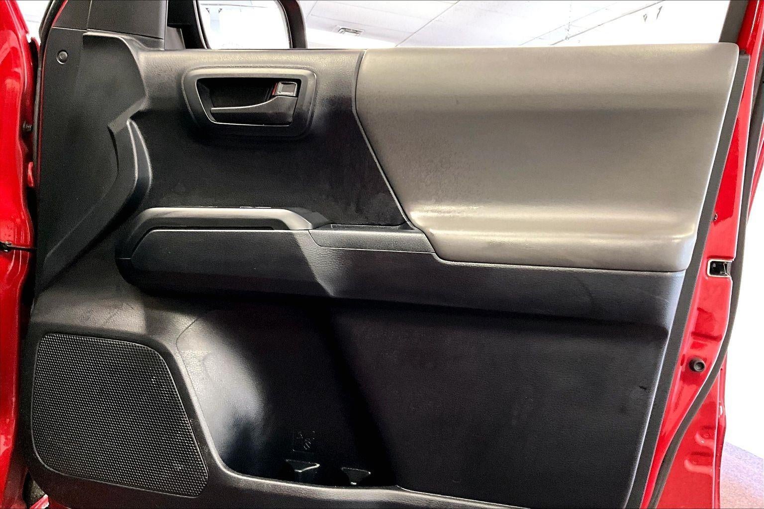 2018 Toyota Tacoma SR