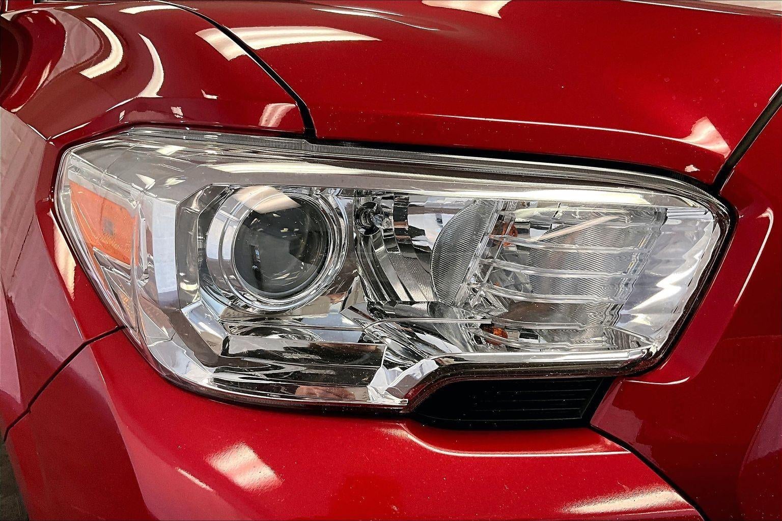 2018 Toyota Tacoma SR