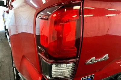 2018 Toyota Tacoma SR