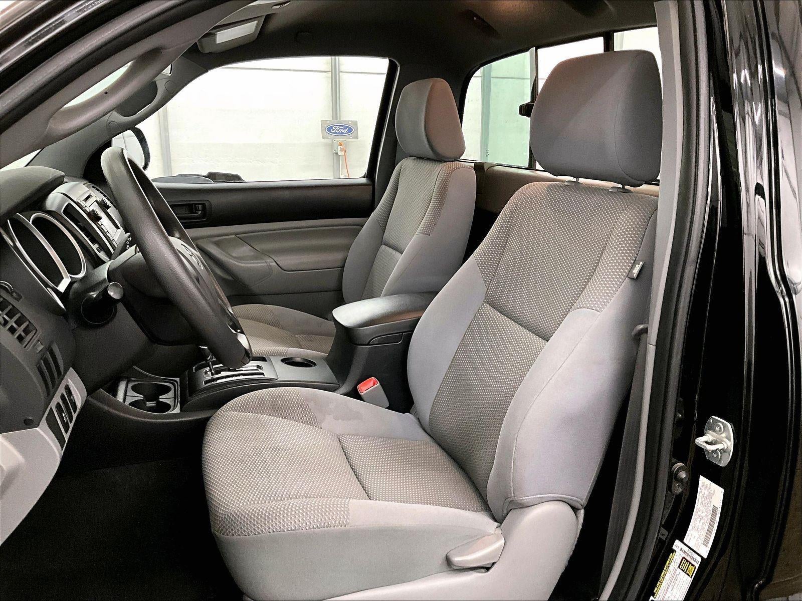 2013 Toyota Tacoma Base
