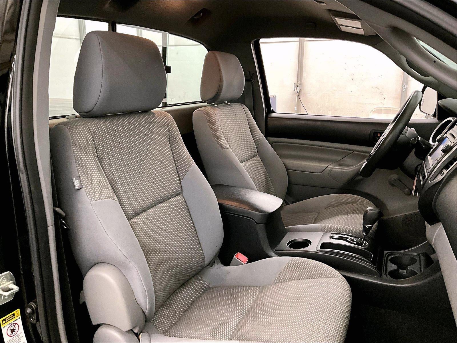 2013 Toyota Tacoma Base