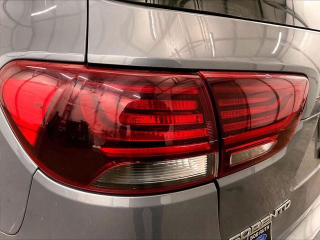 2020 Kia Sorento LX