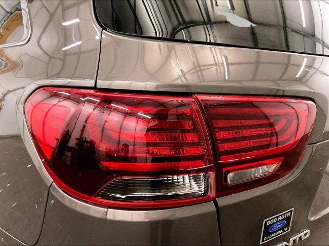 2020 Kia Sorento S