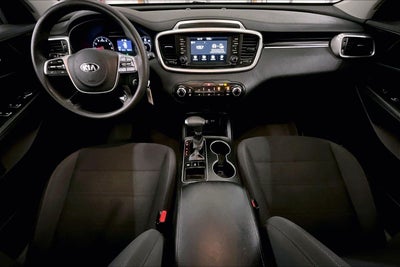 2020 Kia Sorento LX V6
