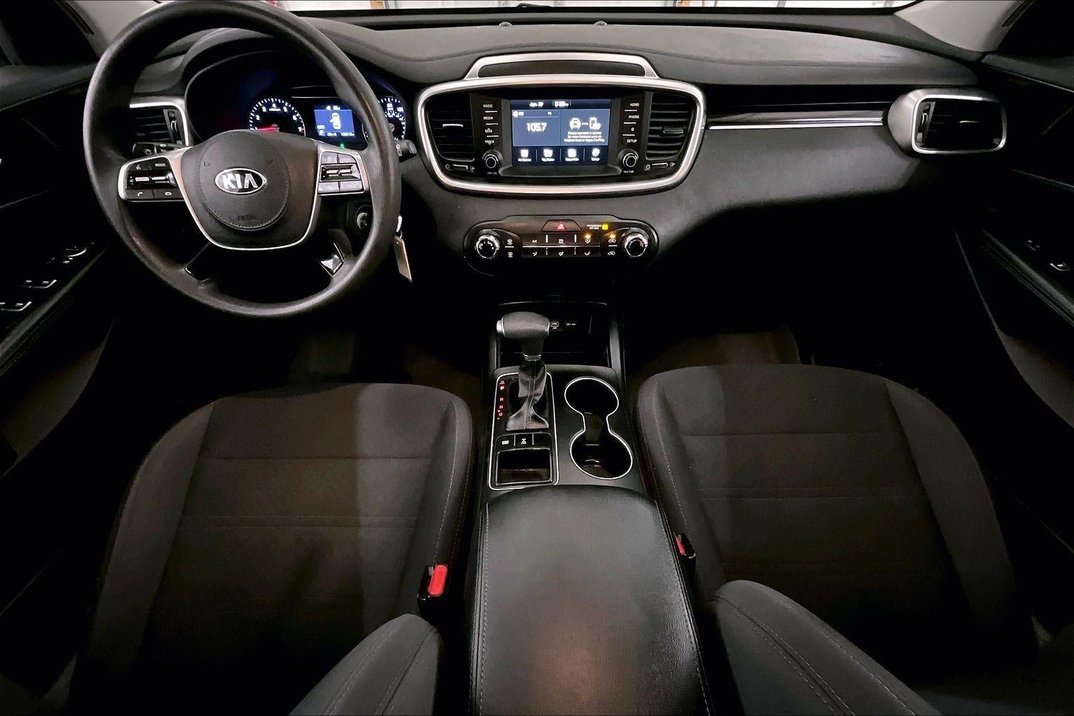 2020 Kia Sorento LX V6